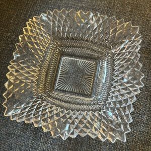 Indiana glass sawtooth square bowl